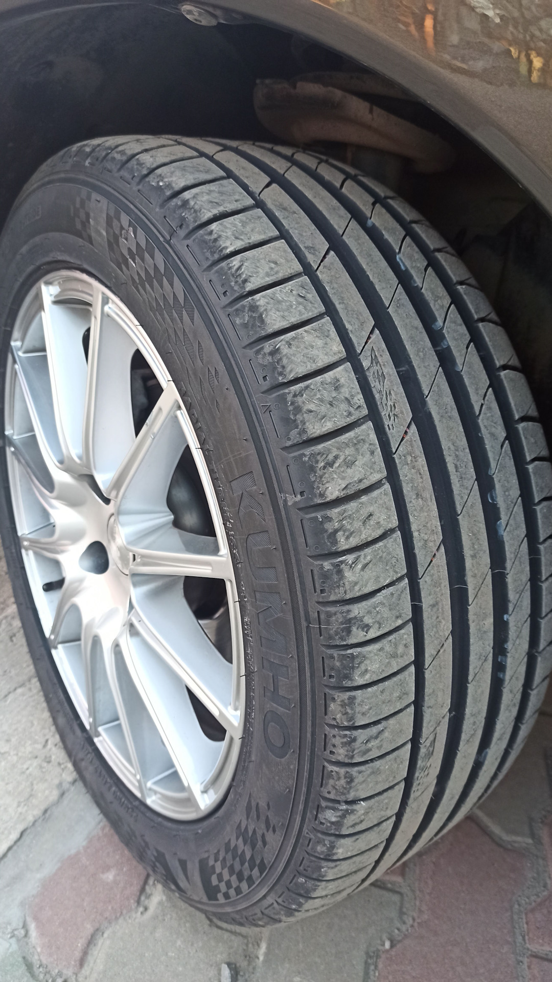 Шины Kumho PS71 — Peugeot 3008 (1G), 1,6 л, 2012 года | шины | DRIVE2
