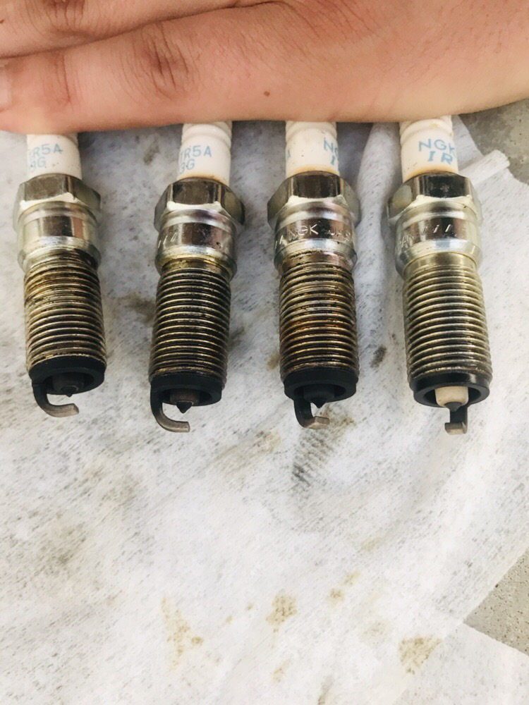 Очистка свечей зажигания. — Mazda 3 (1G) BK, 2 л, 2007 года | другое ...