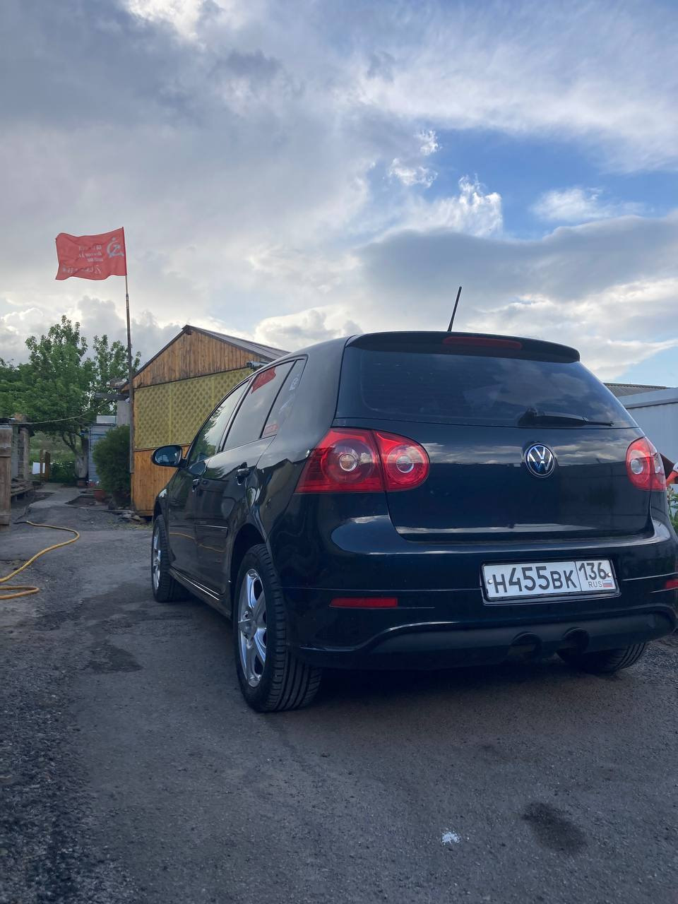 Похоже мне это снится. Покраска Golf mk5. Финал — Volkswagen Golf Mk5, 1,6  л, 2007 года | кузовной ремонт | DRIVE2