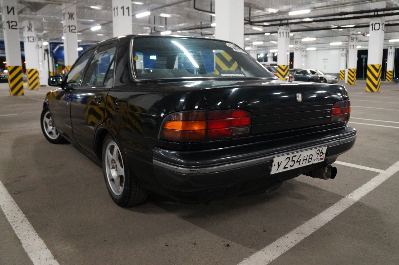 Toyota Carina t170