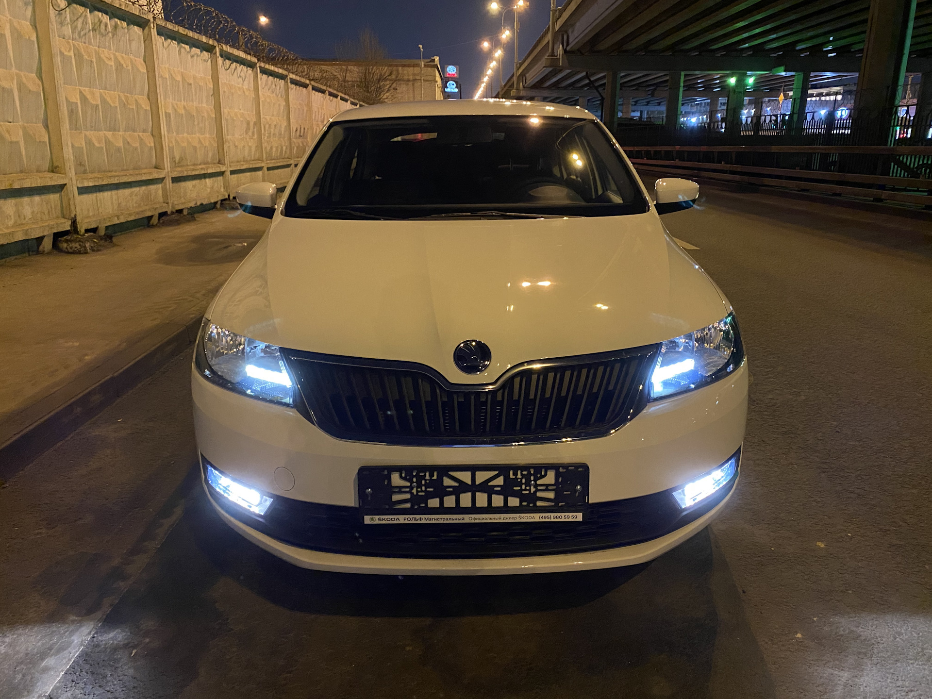 Skoda Rapid 2020 фары