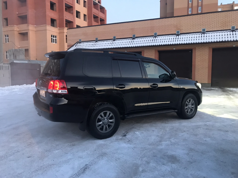 Toyota Land Cruiser 200 зима