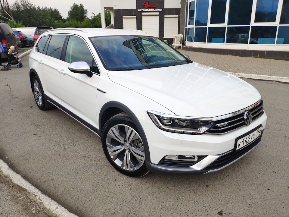 Фото в бортжурнале Volkswagen Passat Alltrack (B8)