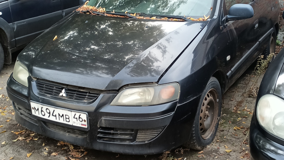 Mitsubishi Space Star Чёрный дизель 1.9