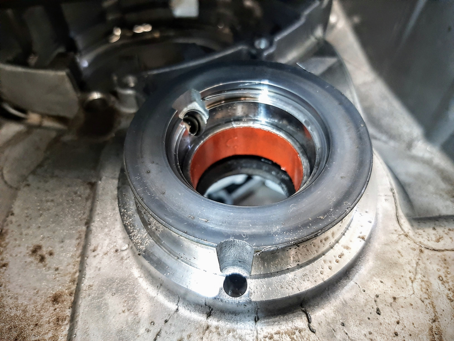 Диагностика и ремонт треснувшего маховика (план-шайбы) на АКПП 6F35: личный опыт владельца Ford Kuga