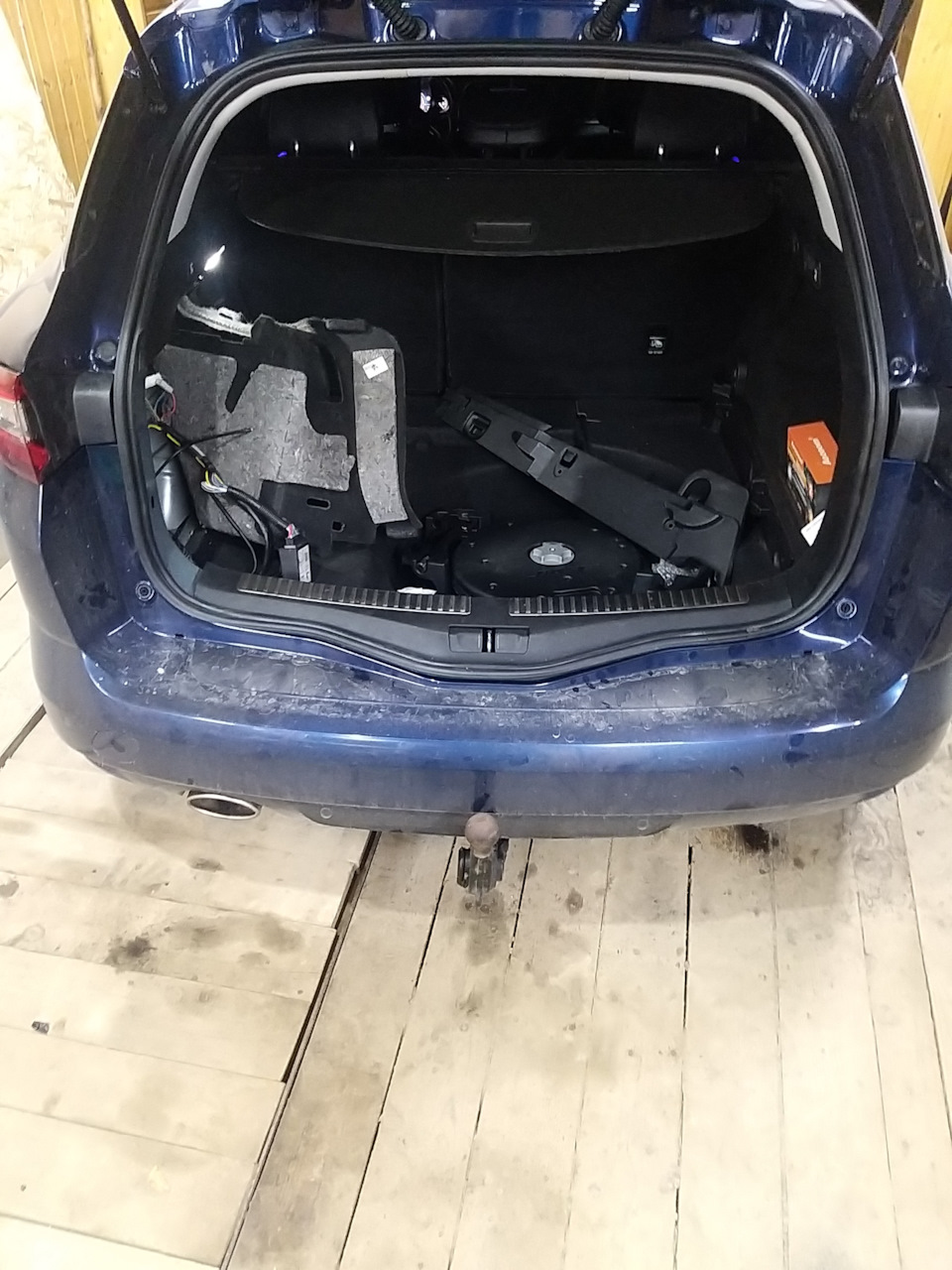 Фото в бортжурнале Renault Megane IV