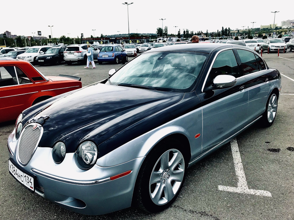 Ягуар s-Type 2005. Серебристый Jaguar s-Type. Ягуар серебристый.