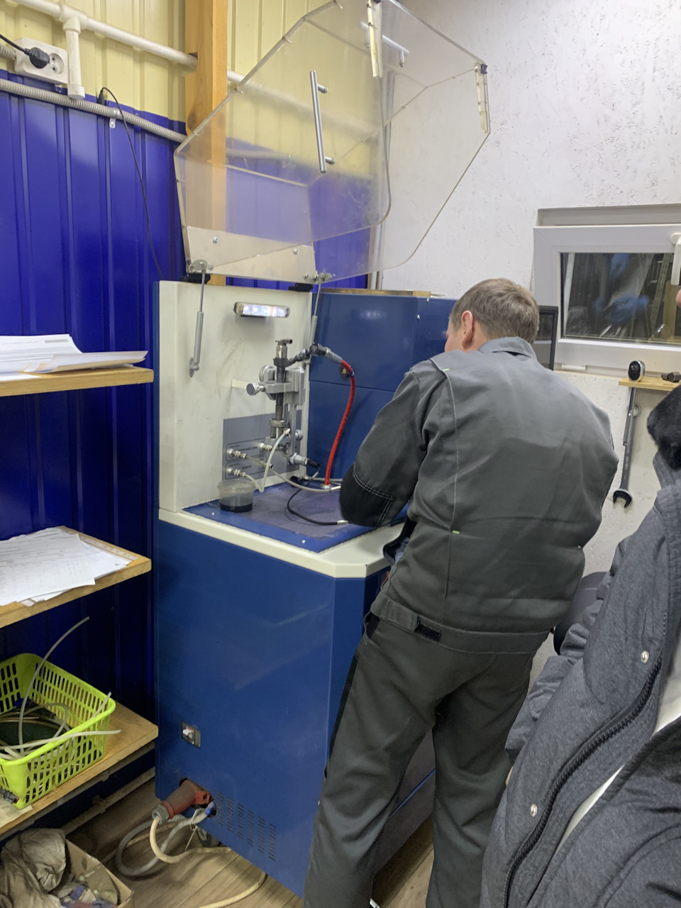 Проверка форсунок на стенде. — Mitsubishi L200 (5G), 2,4 л, 2017 года ...