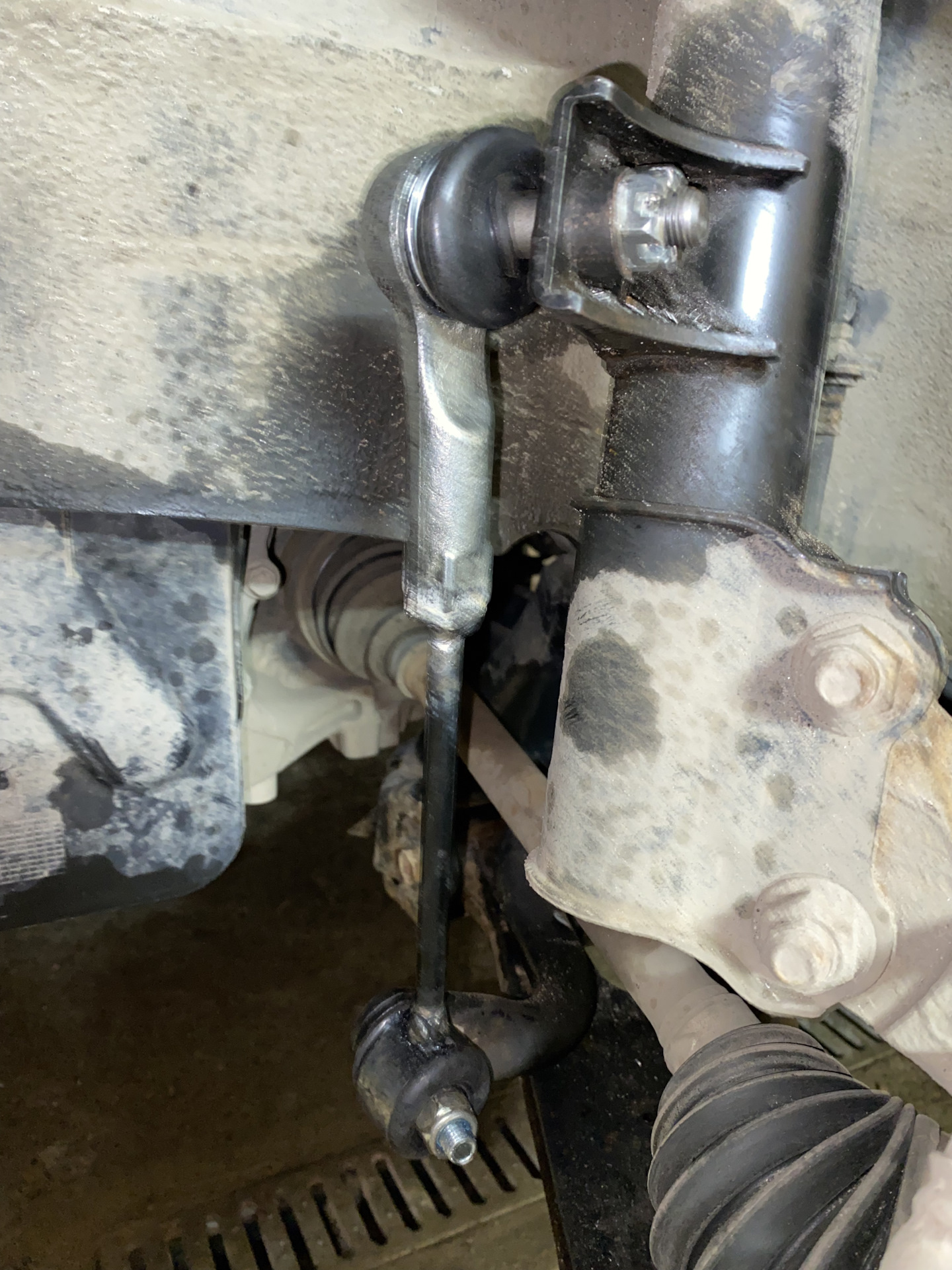 Самодельные стойки стабилизатора! — KIA Sportage (3G), 2 л, 2011 года ...