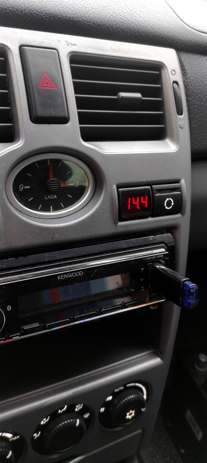 #️⃣1️⃣3️⃣6️⃣Новый АКБ 🔋 — Lada 21124, 1,6 л, 2008 года | электроника ...