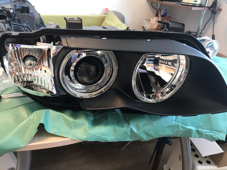 Как разобрать фару е53 26* Восстановление оптики, LED адаптив Е53 - BMW X5 (E53), 3 л, 2005 года своими