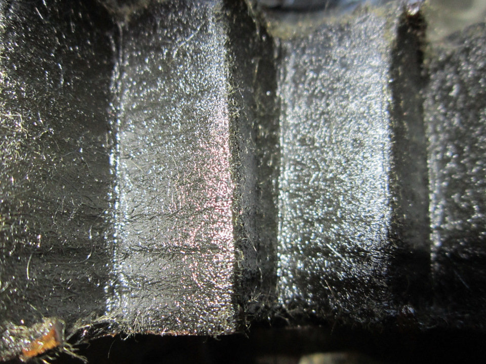 Признак необходимости замены вкладышей коленвала — Renault Scenic II, 1 ...