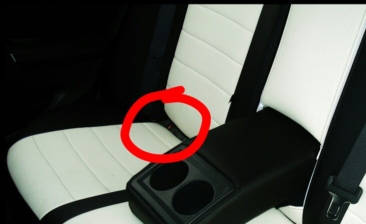 Задние сиденья ваз 2110. Крепление заднего сидения ваз 2107. Защитный чехол на спинку сиденья. На задней спинке и сидении. Откидывание заднего сиденья ваз 2110.