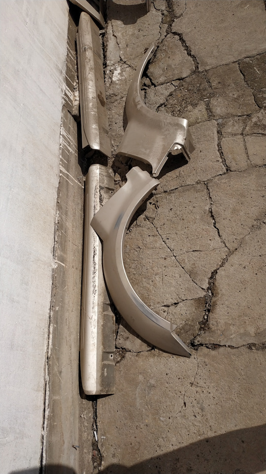 Накладки Suzuki Jimny на Suzuki Jimny. Б/у | 3 000 ₽ в городе Оренбург ...