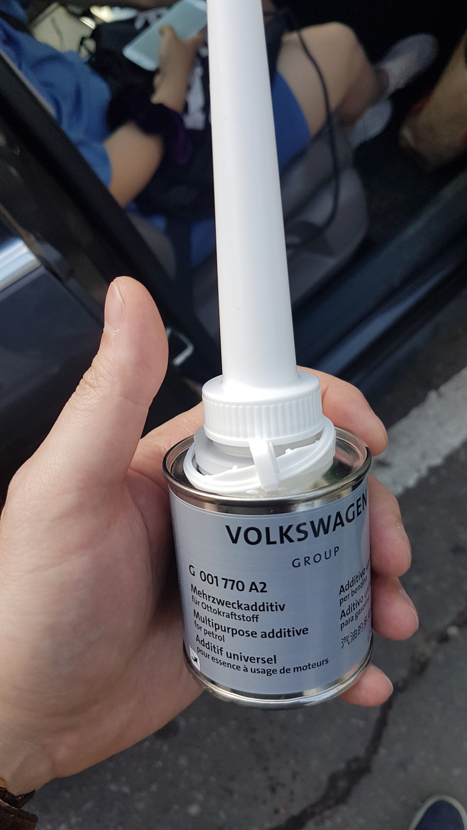 Топливная присадка VAG — Volkswagen Passat B6, 2 л, 2006 года ...