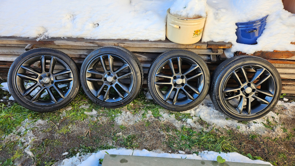 Шины летние Kumho 205/45 R17, литые диски Opel 7Jx17 ET44 4x100 на Opel ...