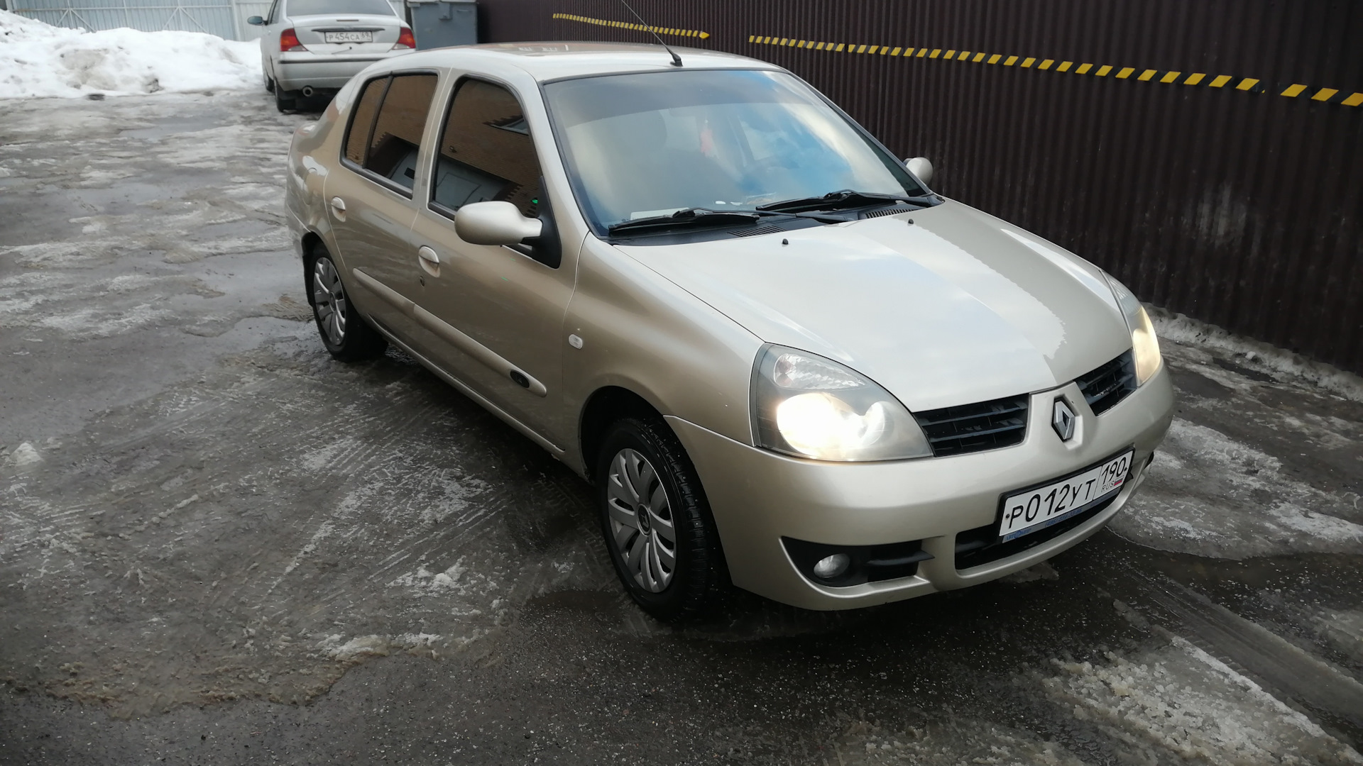 Renault Symbol 1.4 бензиновый 2006 | #поджопка на DRIVE2