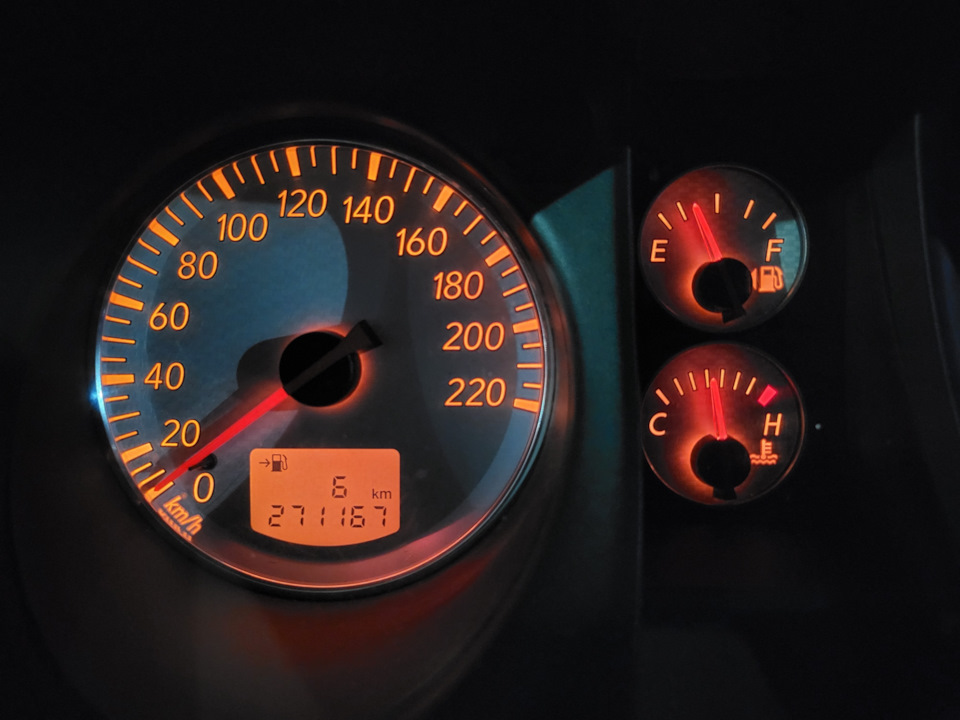 Расхождения остатка топлива — Mitsubishi Outlander (1G), 2 л, 2007 года ...