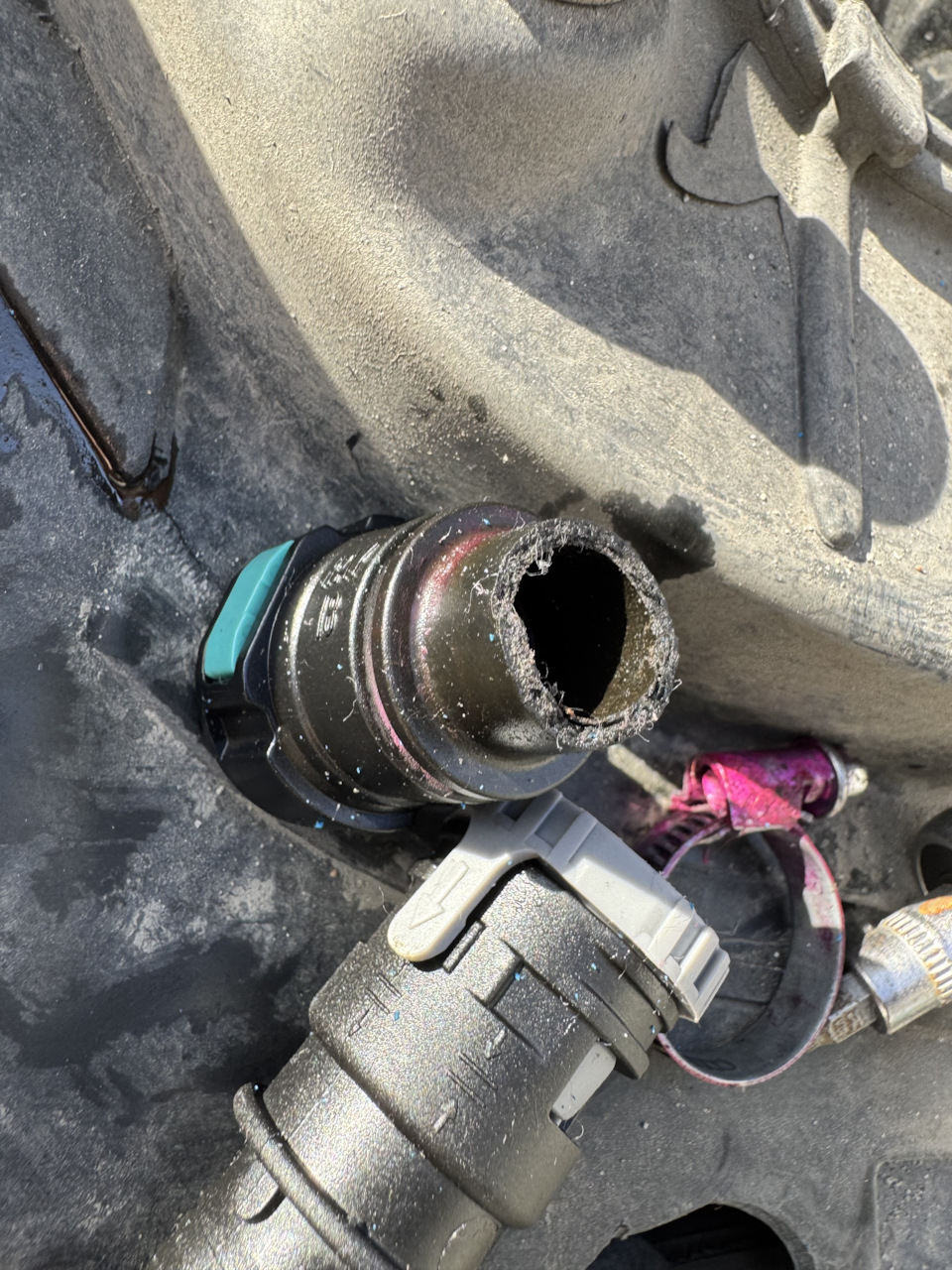 Фото в бортжурнале Ford Fiesta (Mk V)