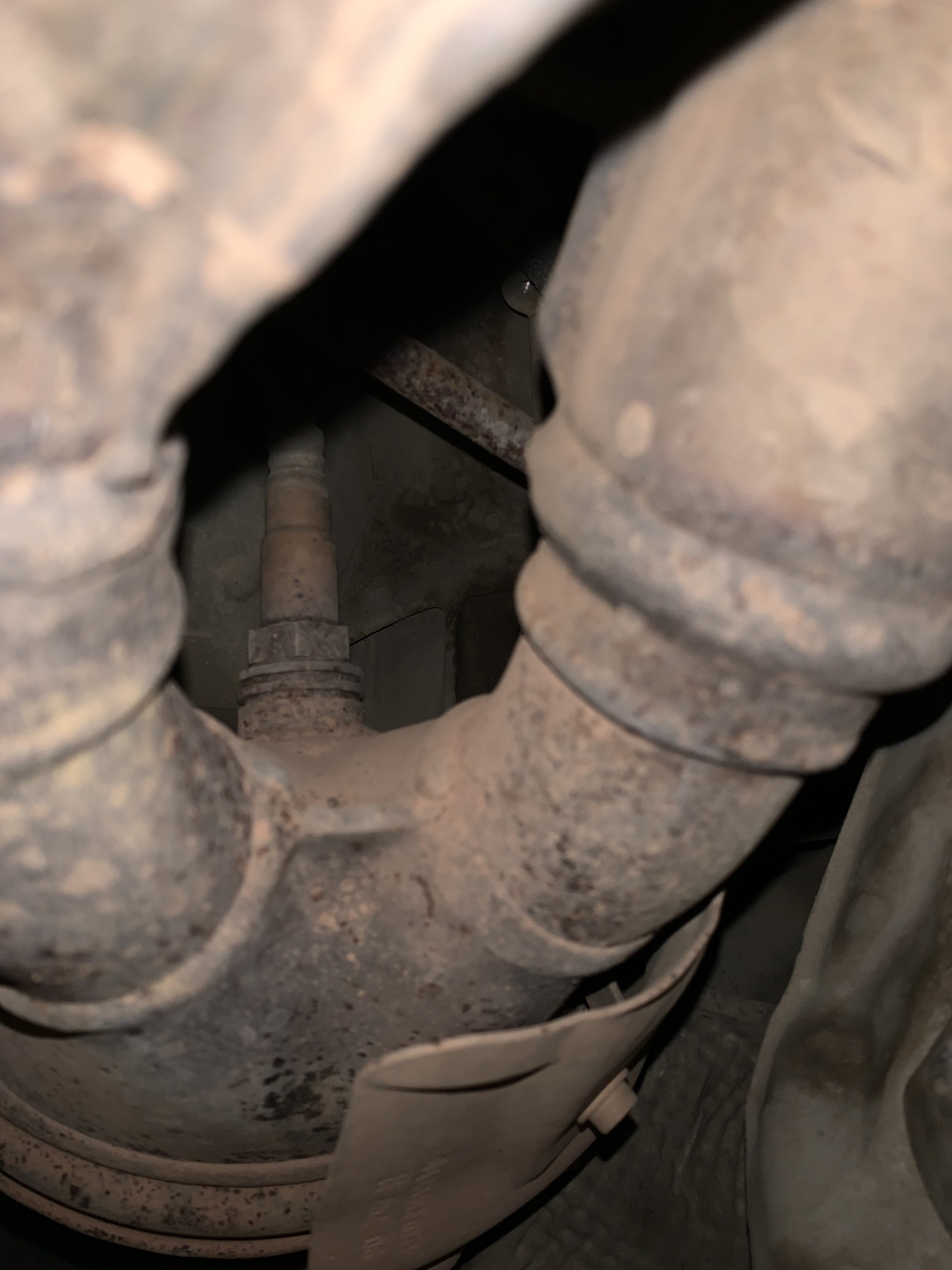 Ошибка P0132 Высокое напряжение цепи датчика кислорода (bank 1, датчик ...