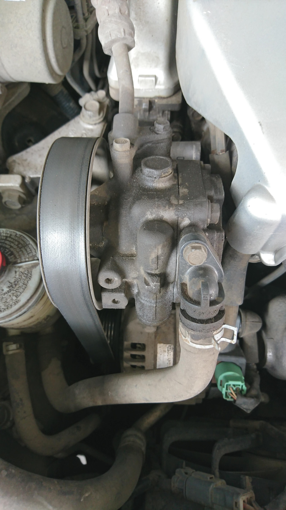 Замена насоса и шланга ГУР(оем). И ещё кое-что. — Honda Accord (7G), 2 ...