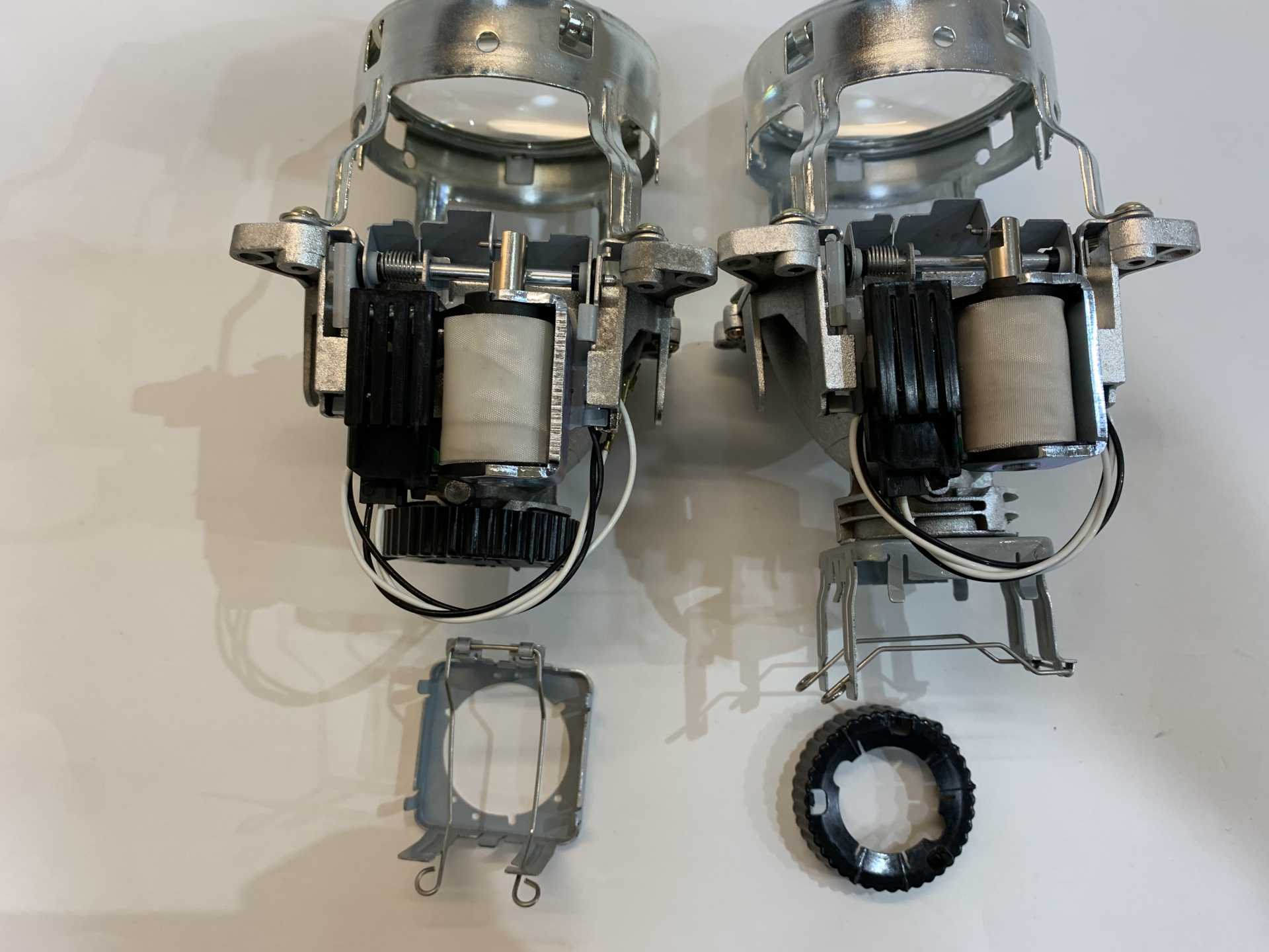 Комплект биксеноновых линз BOSCH AL 3R — Adaptercar.ru на DRIVE2