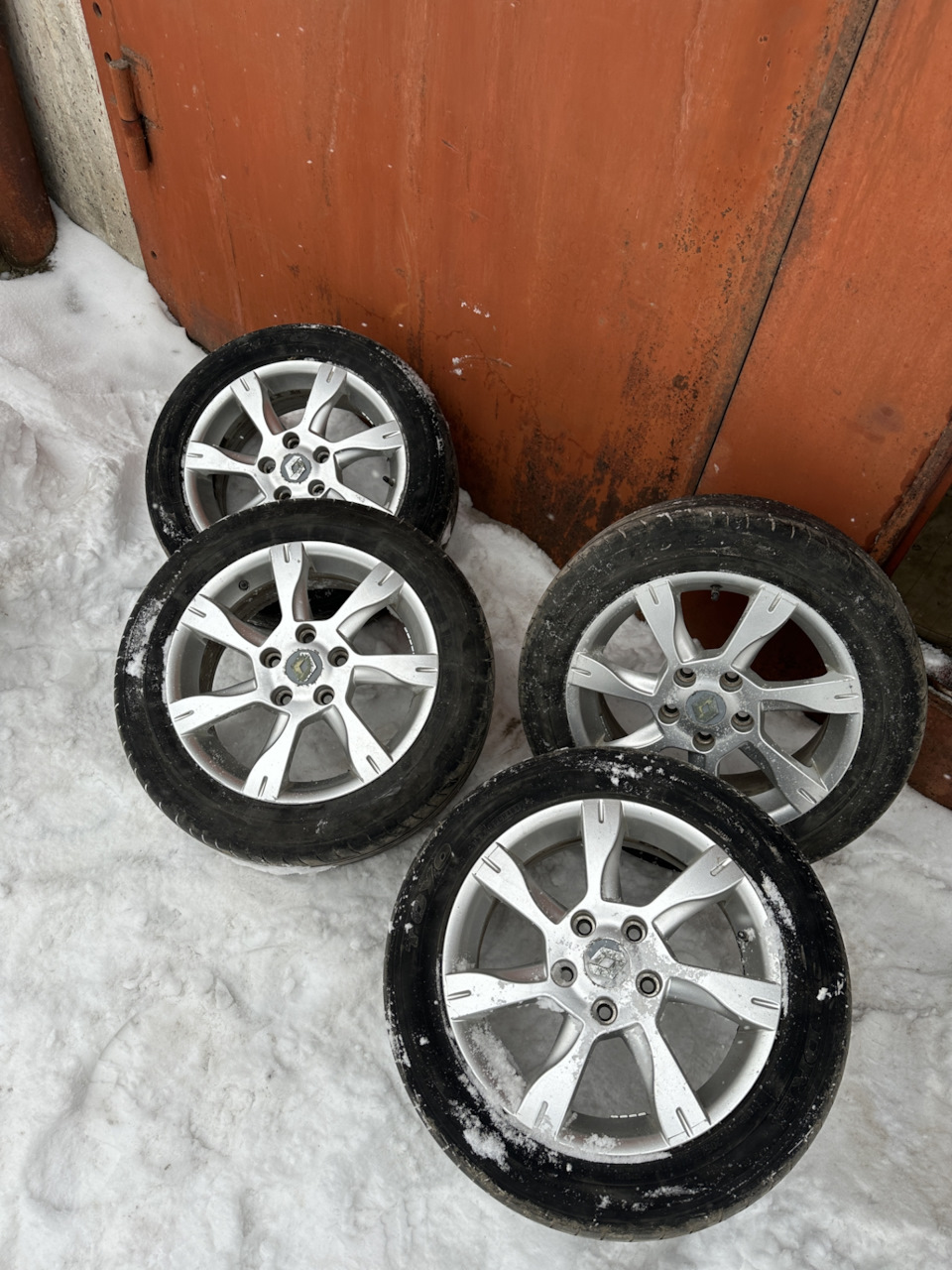Колёса R16 — Renault Fluence, 1,6 л, 2010 года | колёсные диски | DRIVE2