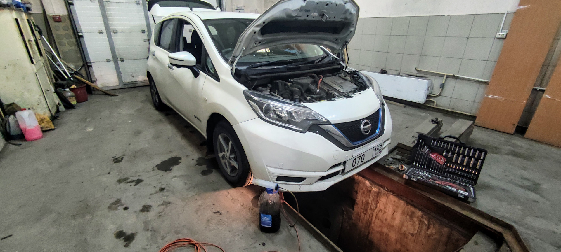 nissan note e power масло в редуктор