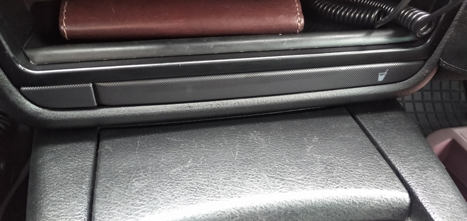 Подстаканник мне в авто — Volkswagen Passat B5, 1,9 л, 2002 года ...