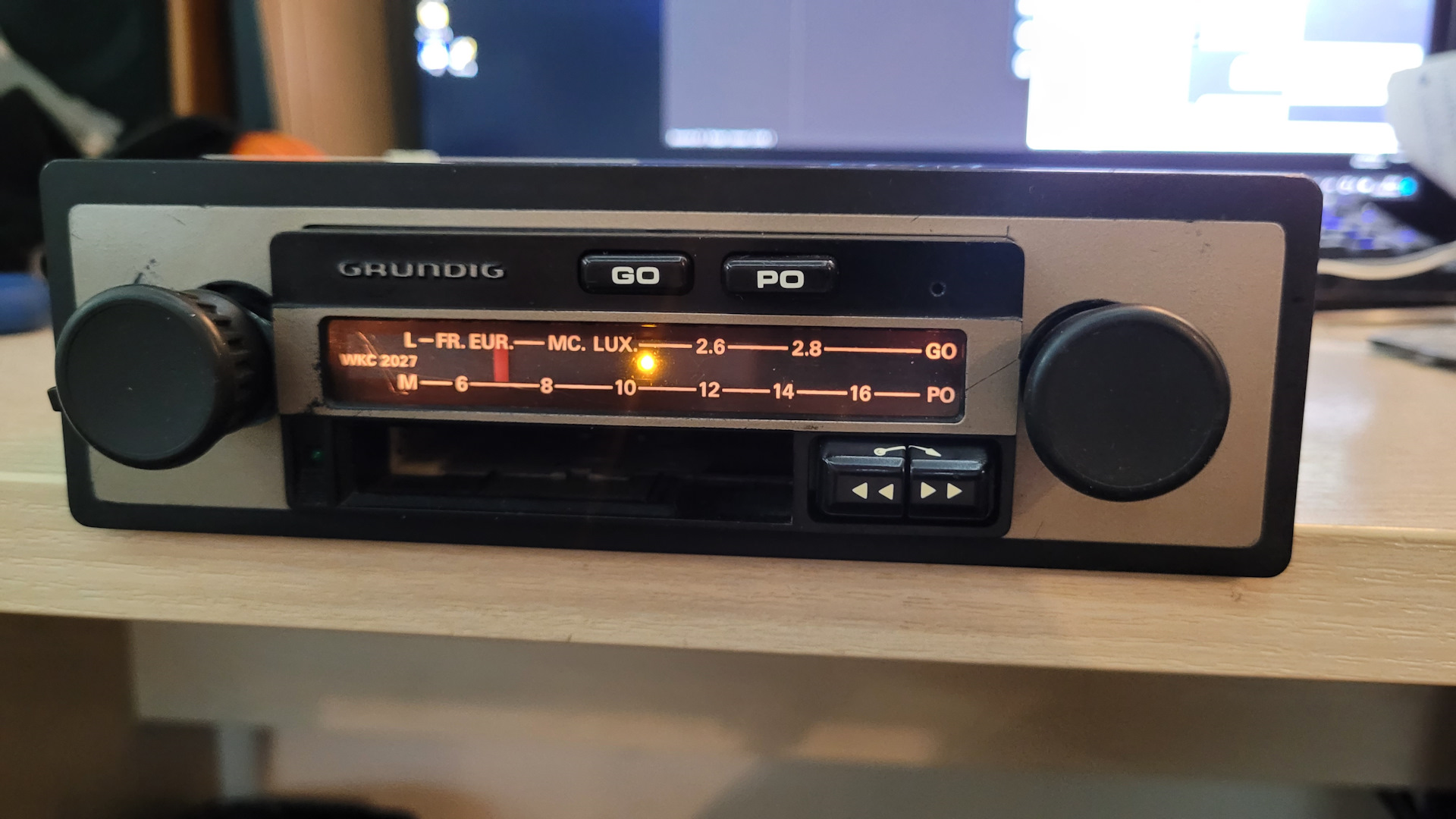 Grundig gigl 6254150. Grundig mt100. Grundig Studio 3010. Grundig stereo Concert boy 1000. Grundig p 37-540.