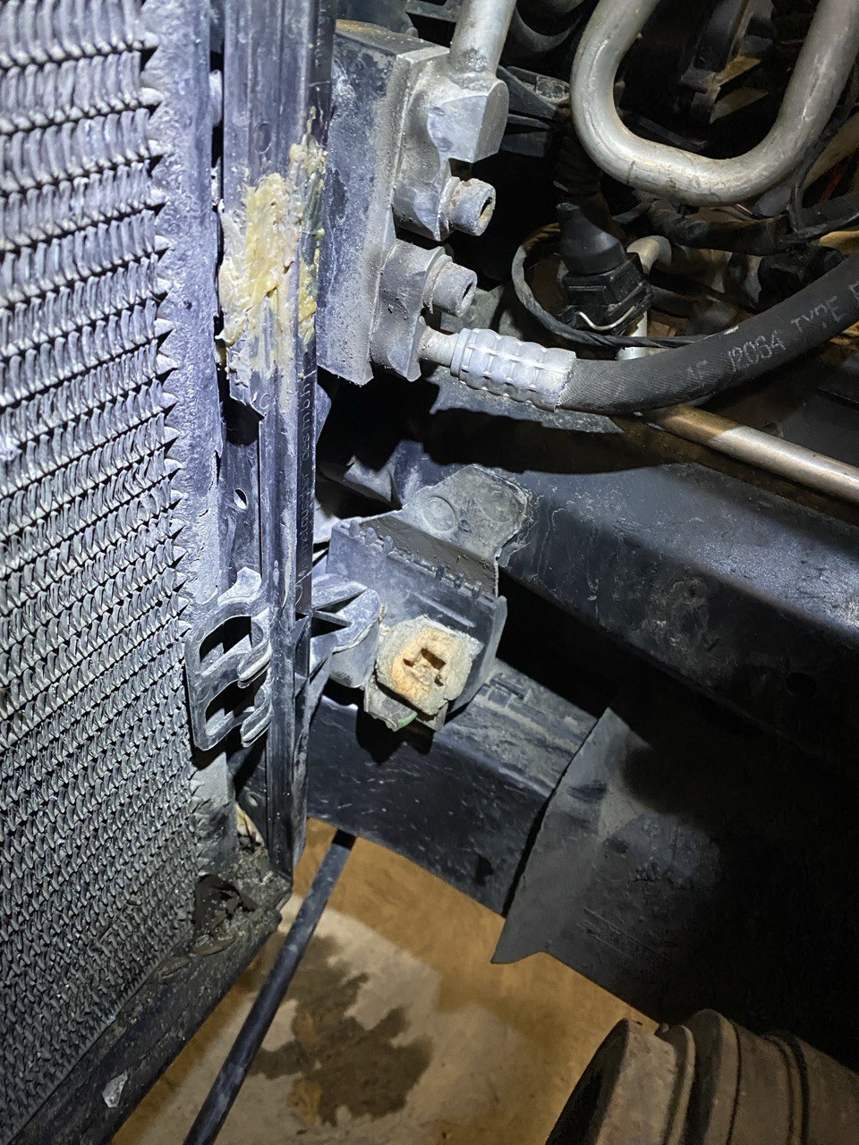 Мдаа… не порядок 😬 — BMW 5 series (E39)