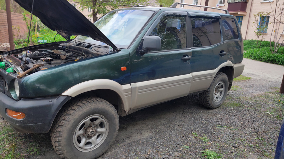 Замена колец на форсунках — Nissan Terrano II, 2,4 л, 1998 года ...