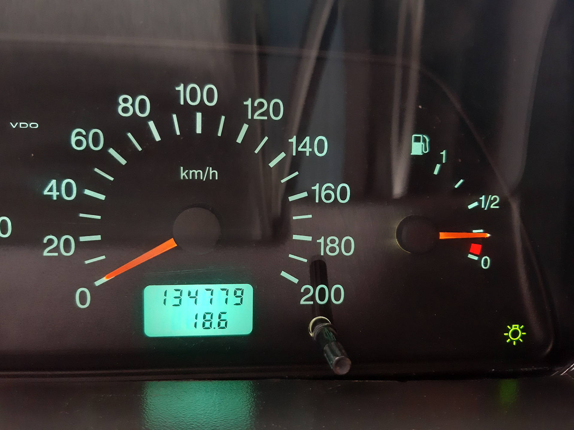 Сколько литров бензина входит в бак ваз 2110