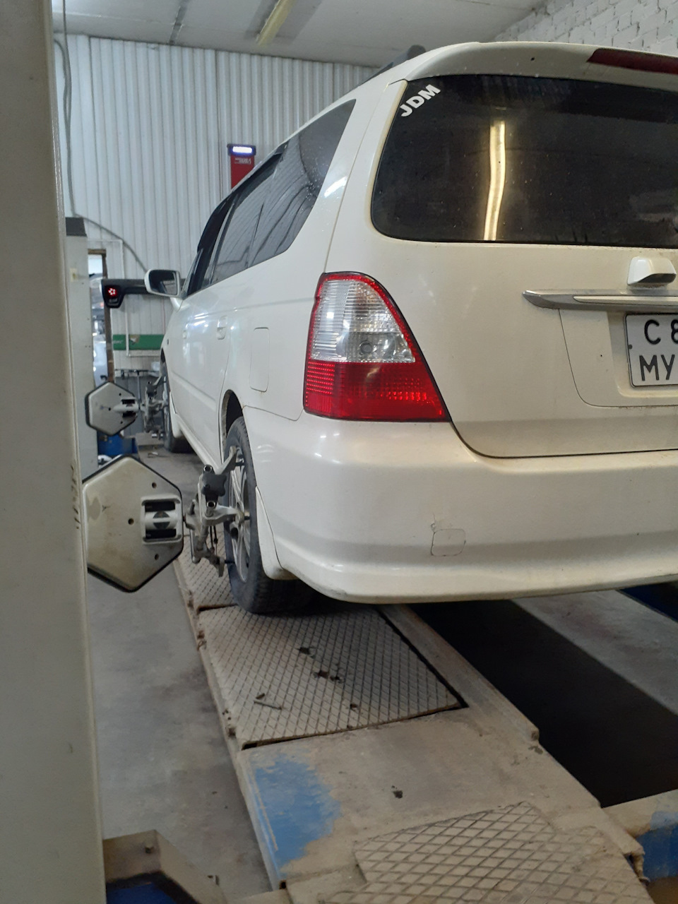 плавают обороты ХХ 2.0fsi — Volkswagen Passat B6, 2 л, 2005 года ...