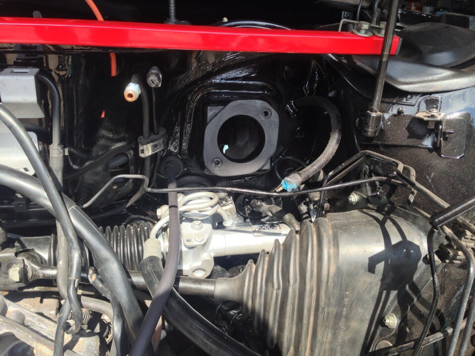 Установка двухмембранного вакуумного усилителя тормозов от Ауди а6 с6 ...