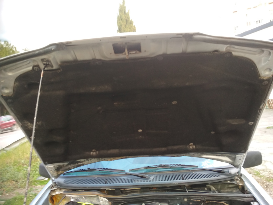 шумка под капот — Ford Sierra, 2,3 л, 1987 года | своими руками | DRIVE2