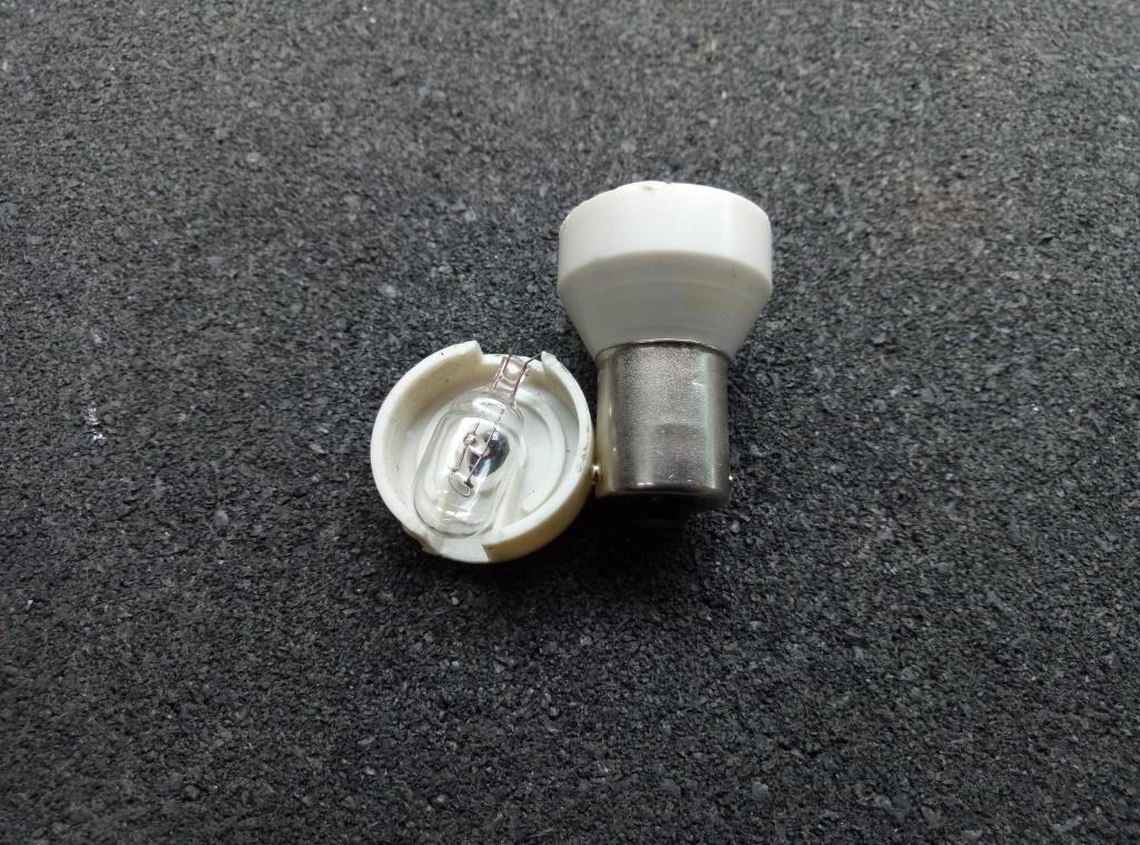 Сигнал заднего хода vignal. Сигнал заднего хода урал. Сигнал заднего хода 20gk0948k. Голосовой задний ход. Сигнал звуковой заднего хода 12 v в патрон фонаря с подсветкой.