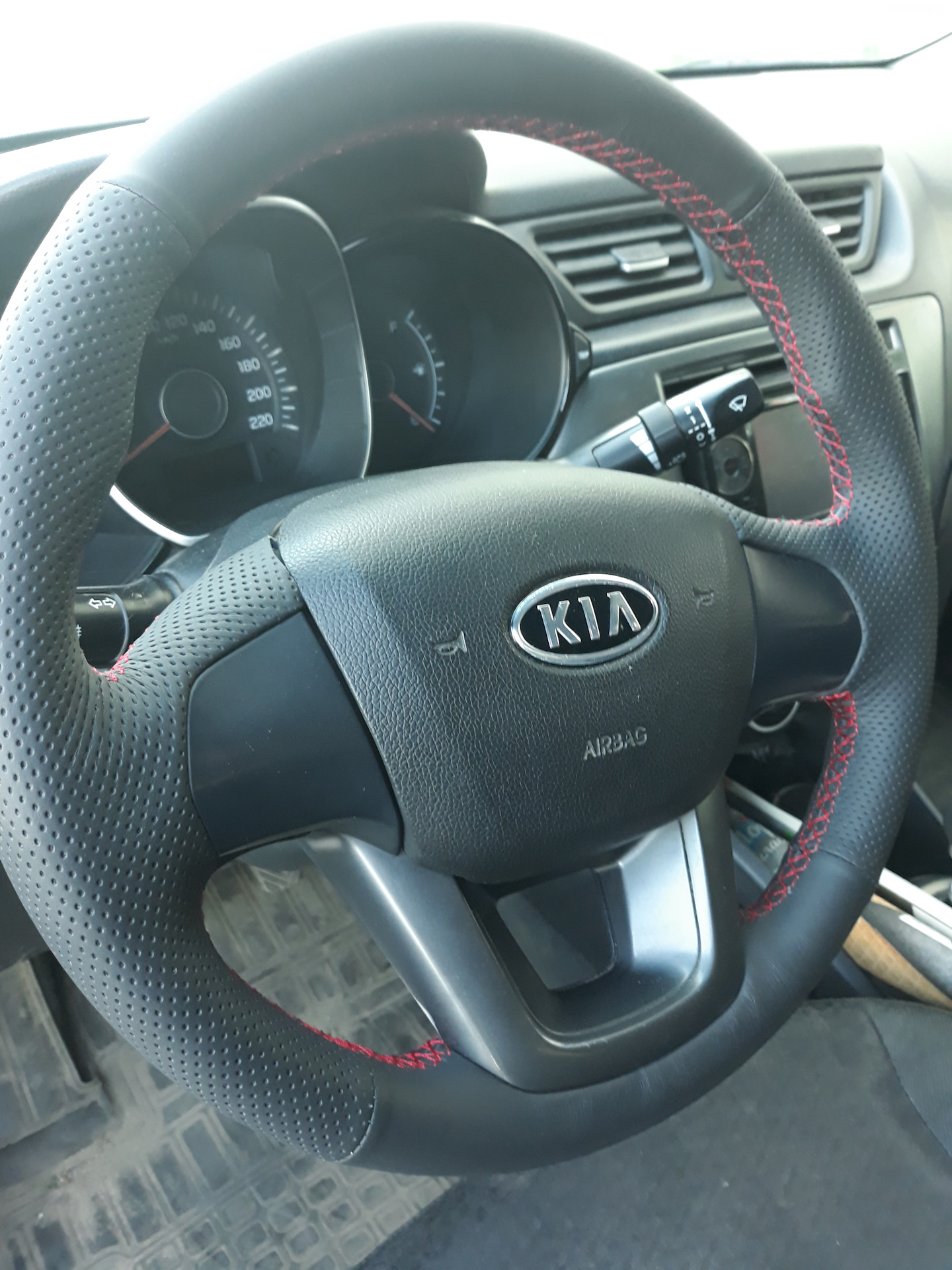 Руль Kia Rio