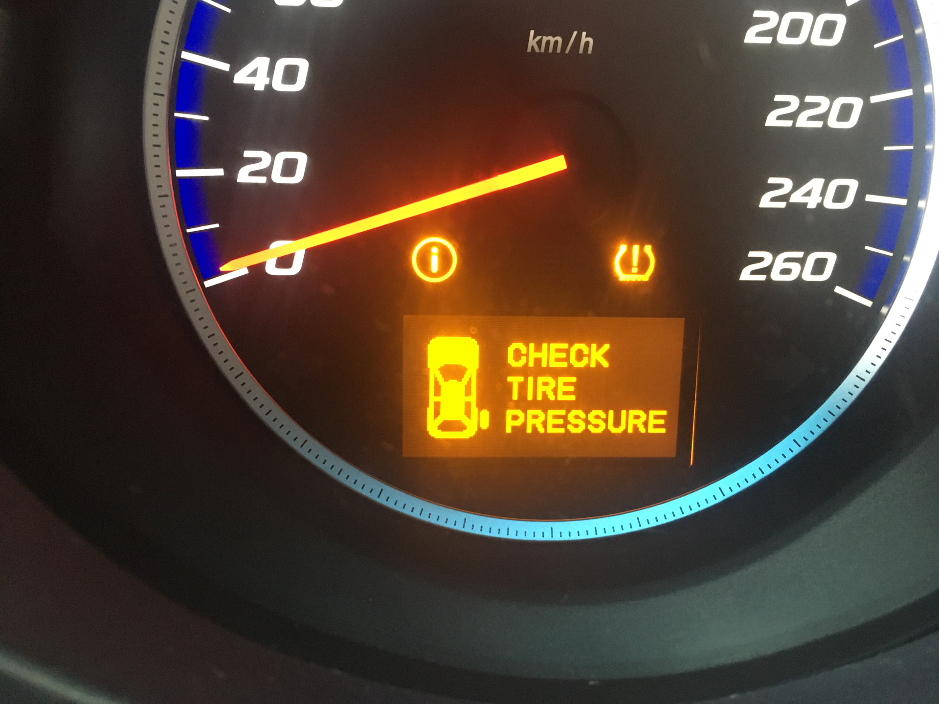 Лампочка бензина на дэу нексия n150. Индикатор щиток приборов хендай портер 2. Почему не горит табло. Панель управления ваз 2108. Почему не горит табло.