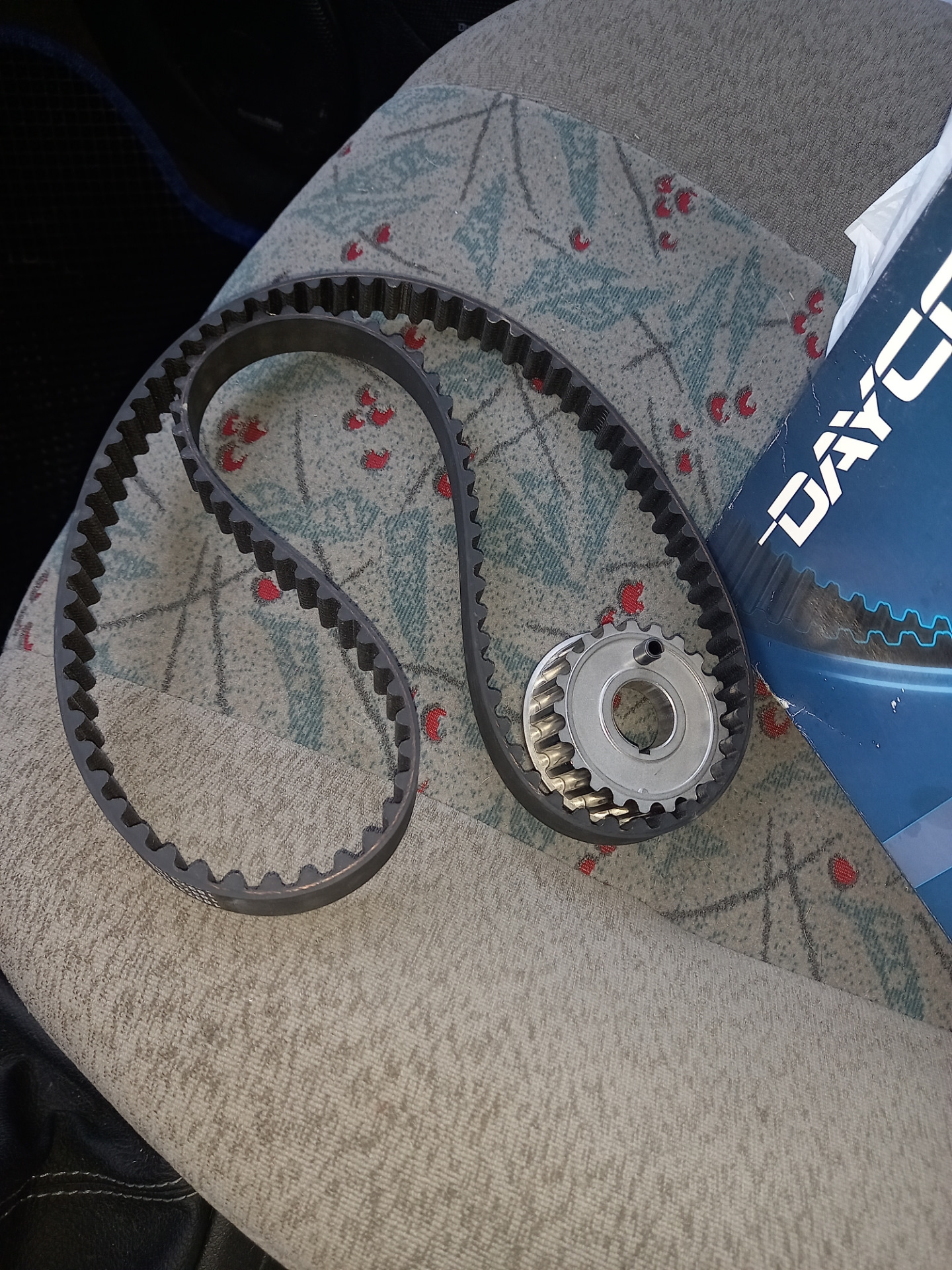 Уводит и жрёт ремень грм, решение проблемы — Lada Калина хэтчбек, 1,6 л ...