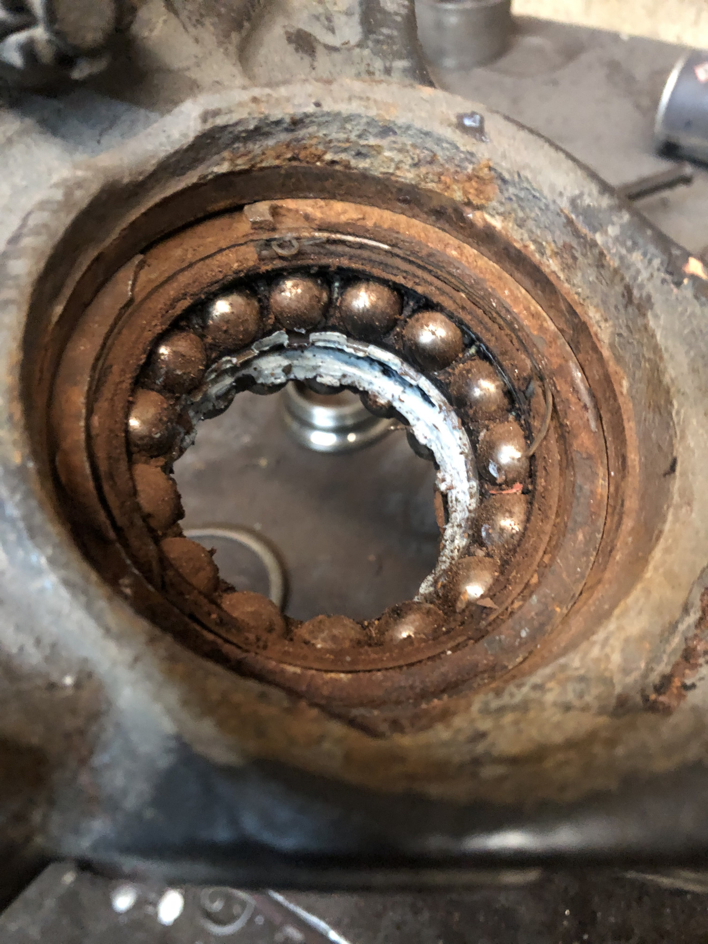 Замена правого подшипника передней ступицы — Lexus RX (3G), 3,5 л, 2010 ...