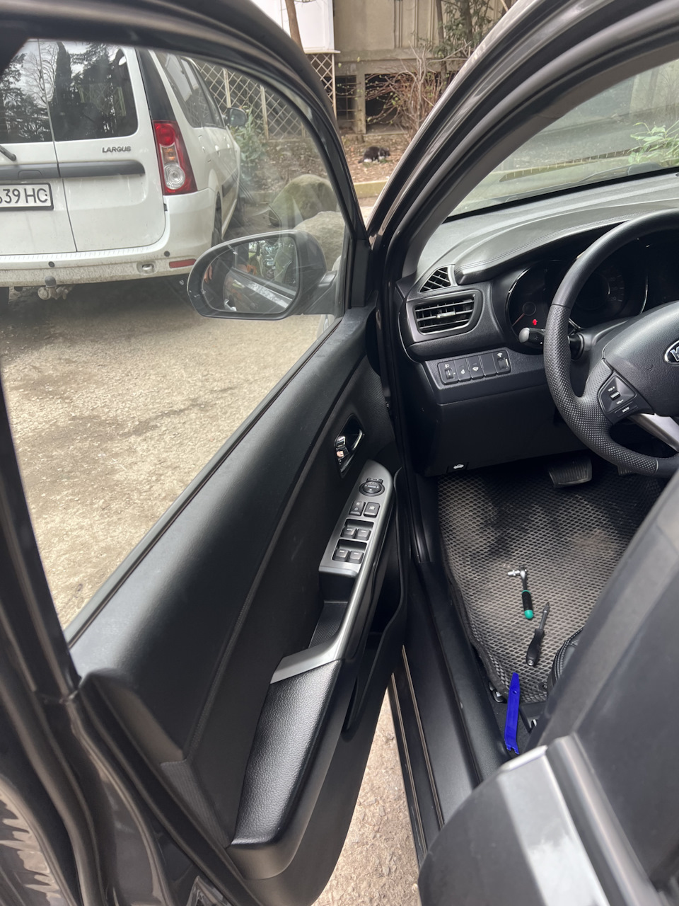 Photo from the logbook KIA Rio (3G)