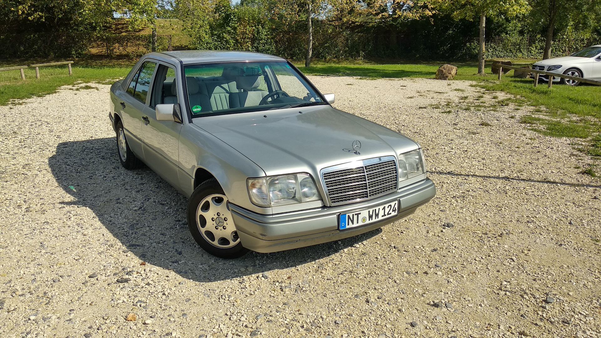 Mercedes-Benz E-class (W124) 2.8 бензиновый 1994 | E280 Mopf2 Пажилой паук  на DRIVE2