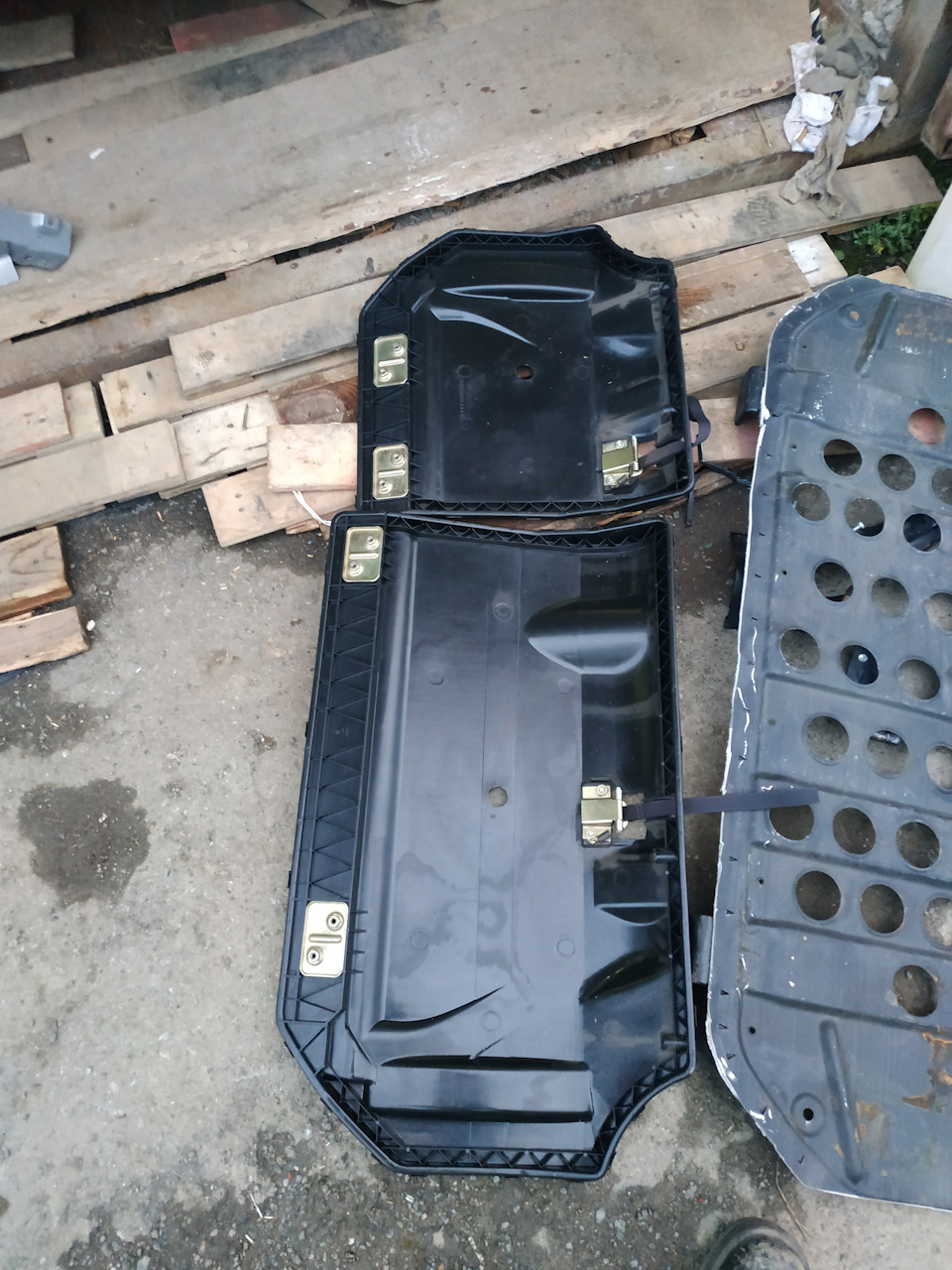 Установка заднего сидения от ваз 2112 на ваз 2114 или война с клещами ...