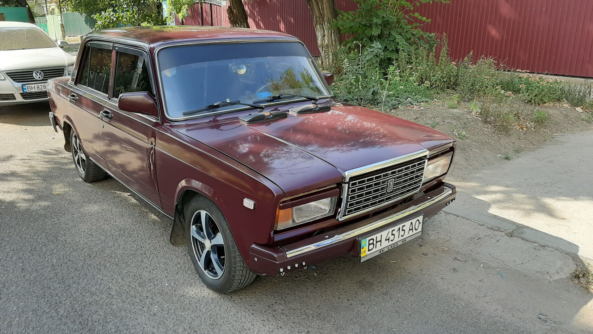 Ваз 21074. ВАЗ 21074 Lada. ВАЗ 21074 2006 года. ВАЗ 2107 цвет космос. ВАЗ 2107 цвет кориандр.