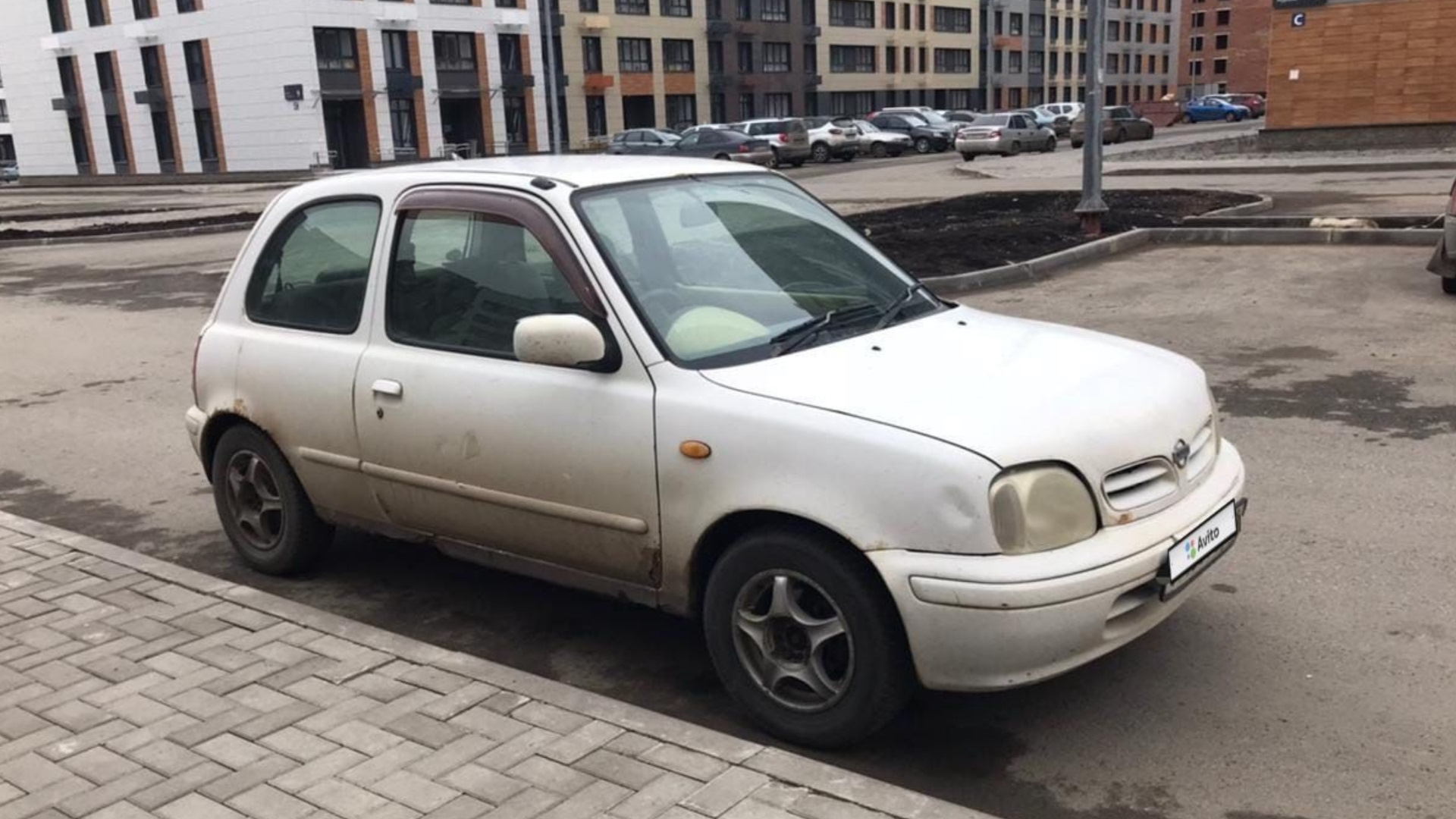 Купить Nissan Марч 2001 Года