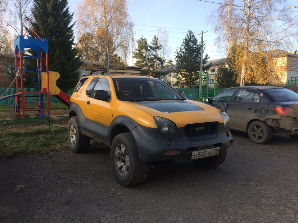 Isuzu VEHICROSS 1999