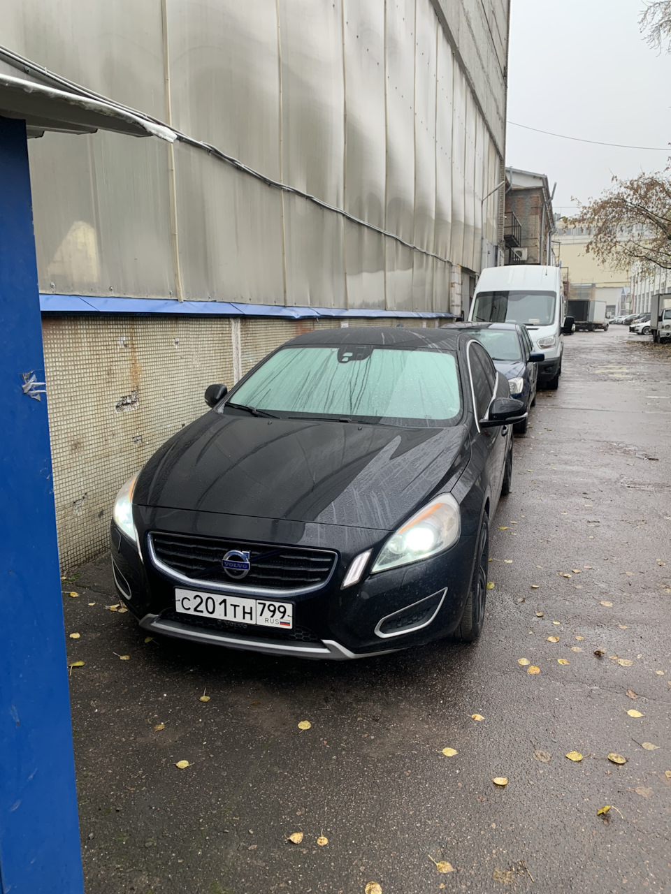 В продаже — Volvo S60 (2G), 1,6 л, 2011 года | продажа машины | DRIVE2