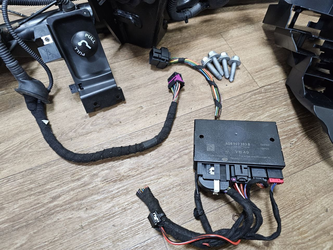 Прицепное устройство, фаркоп Audi A6 C7, A7 C7, S6, RS6, Allroad C7 ...