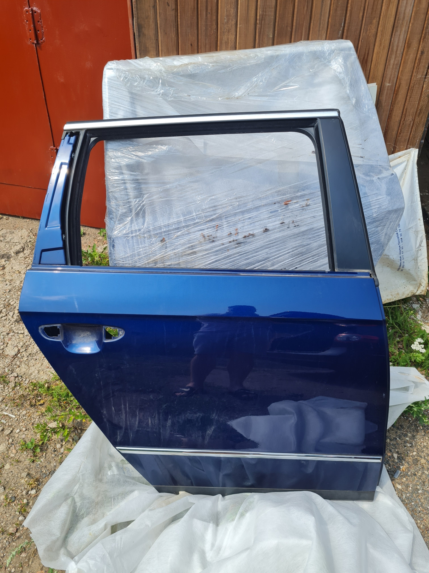 Ну вот, и приехали задние двери) — Volkswagen Passat B6, 1,9 л, 2008 ...